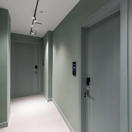 Center بيت ضيافة تيرانا